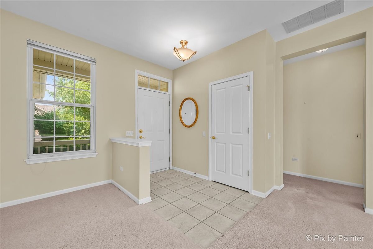 12849 W Millbrook Drive, Huntley, IL 60142