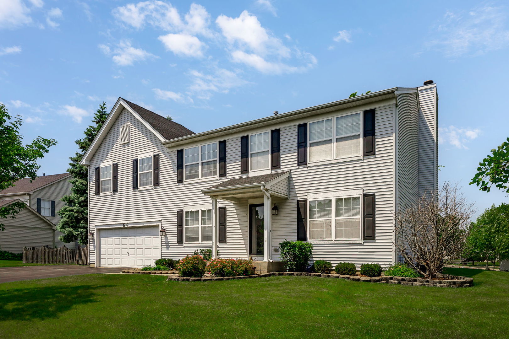1216 Barlina Road, Crystal Lake, IL 60014