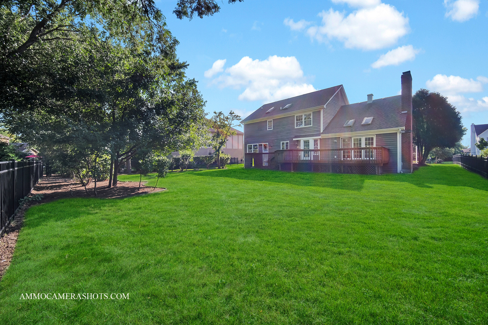 1801 Schillerstrom Court, Wheaton, IL 60189