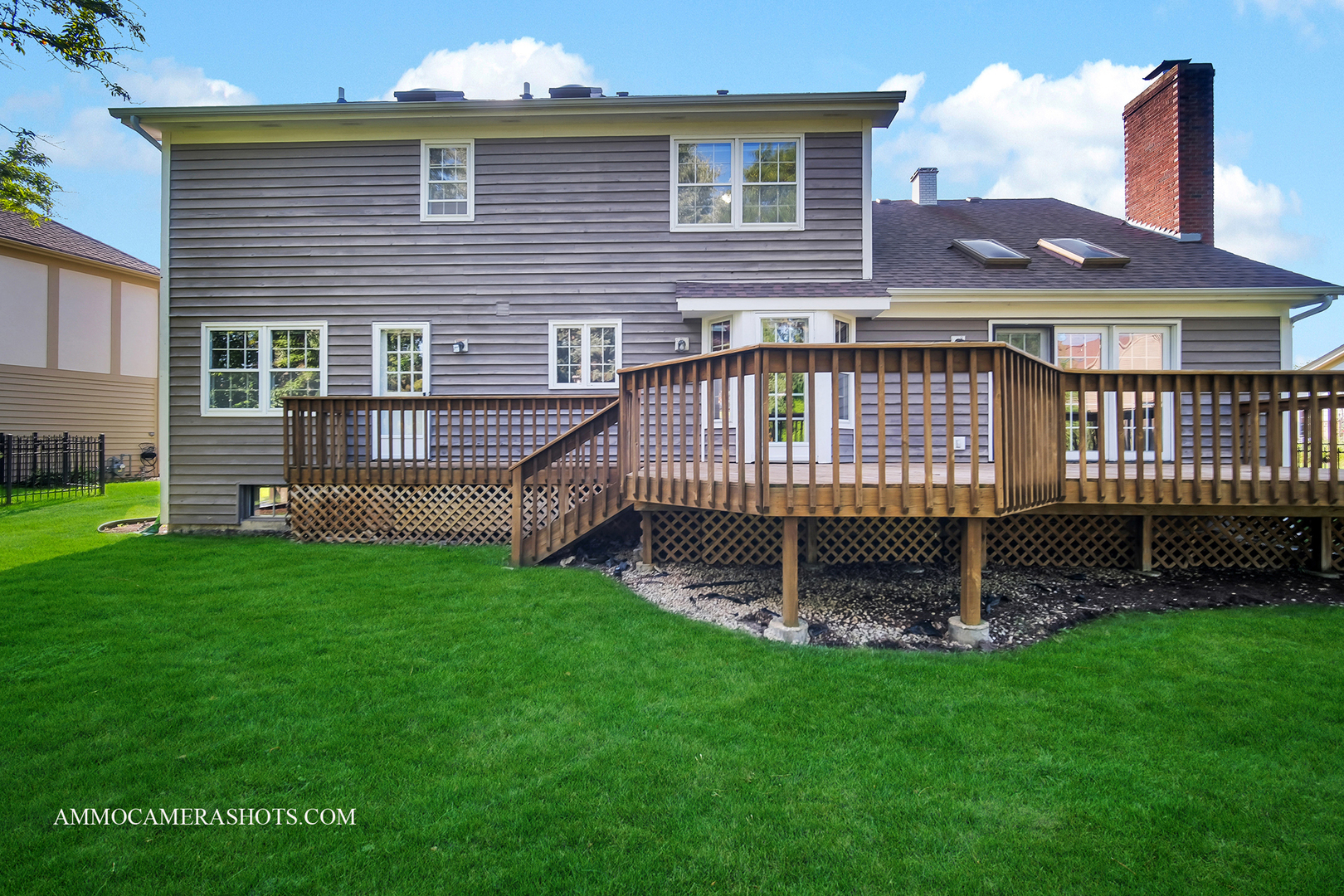 1801 Schillerstrom Court, Wheaton, IL 60189