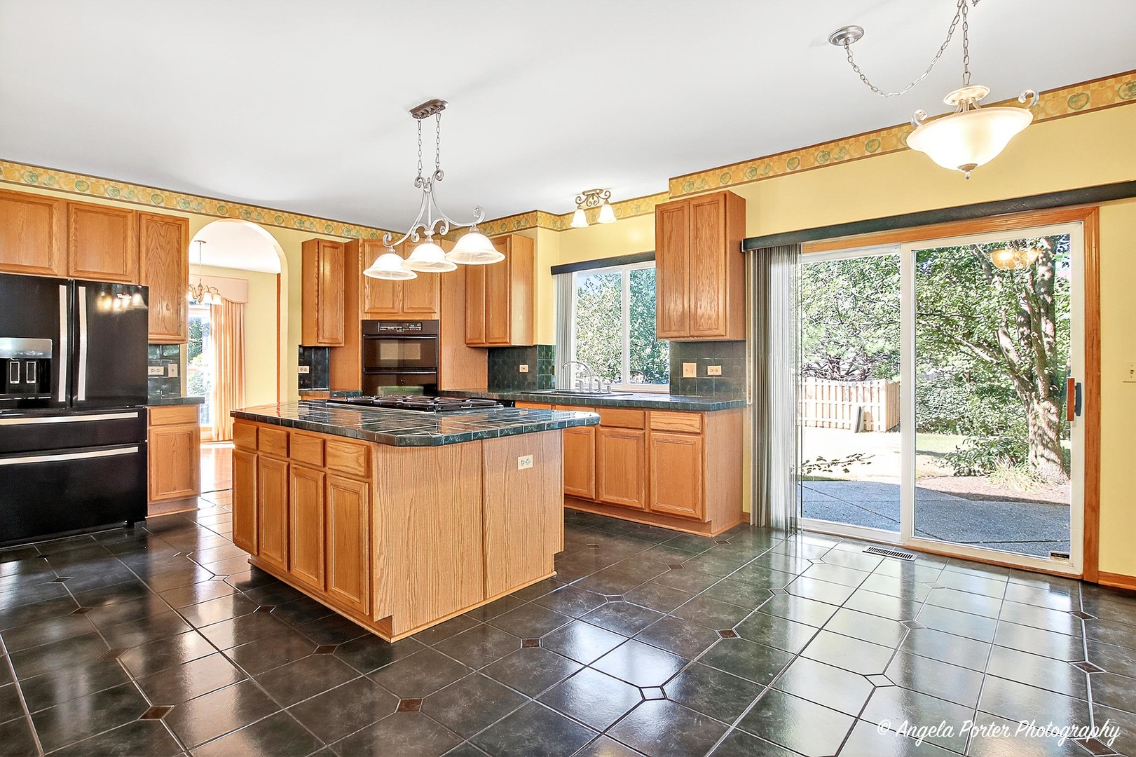 528 Cliffwood Lane, Gurnee, IL 60031