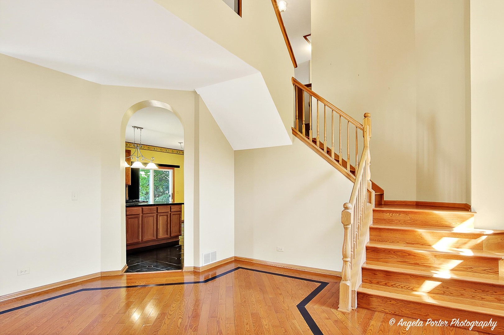 528 Cliffwood Lane, Gurnee, IL 60031