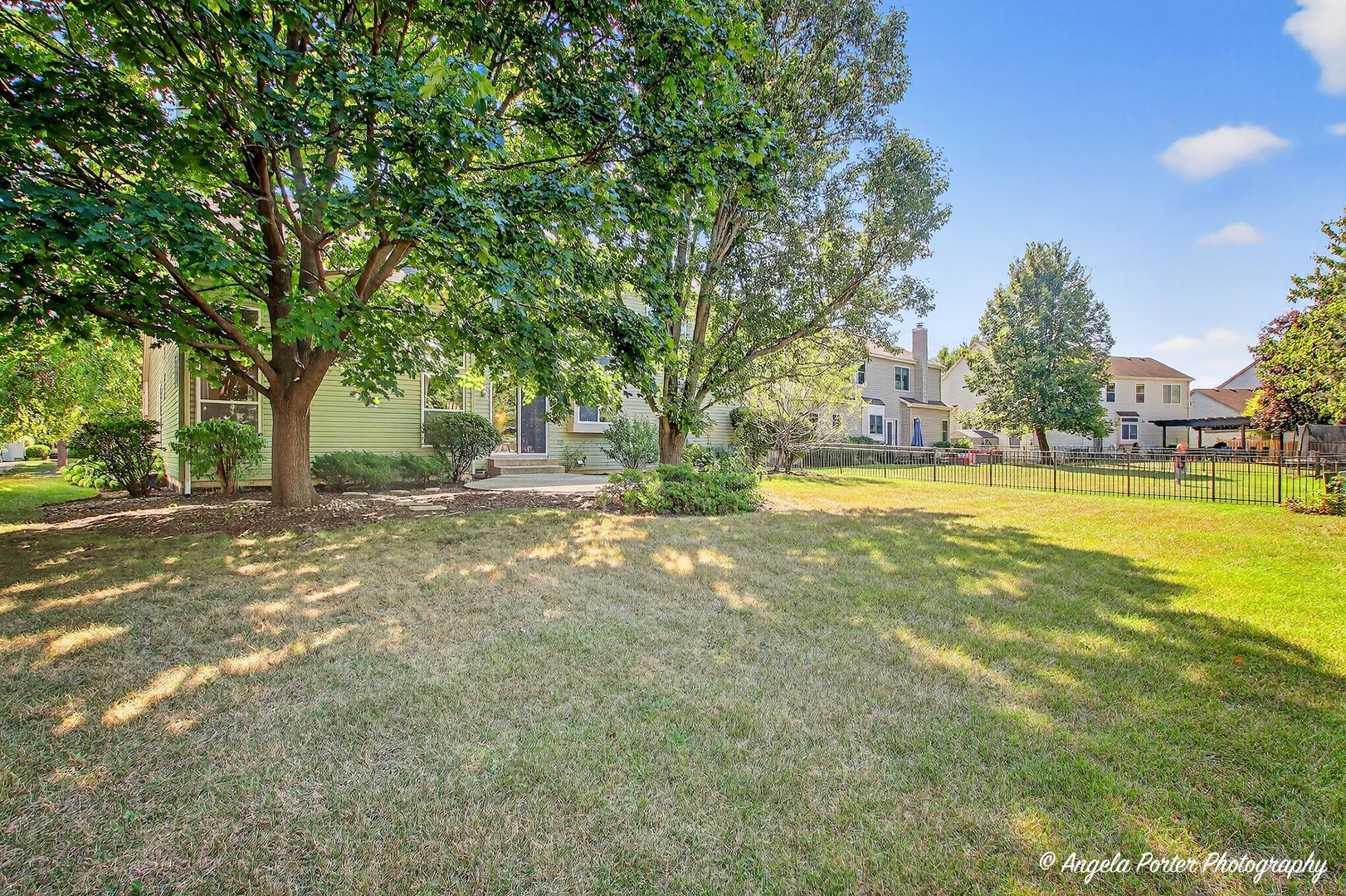 528 Cliffwood Lane, Gurnee, IL 60031