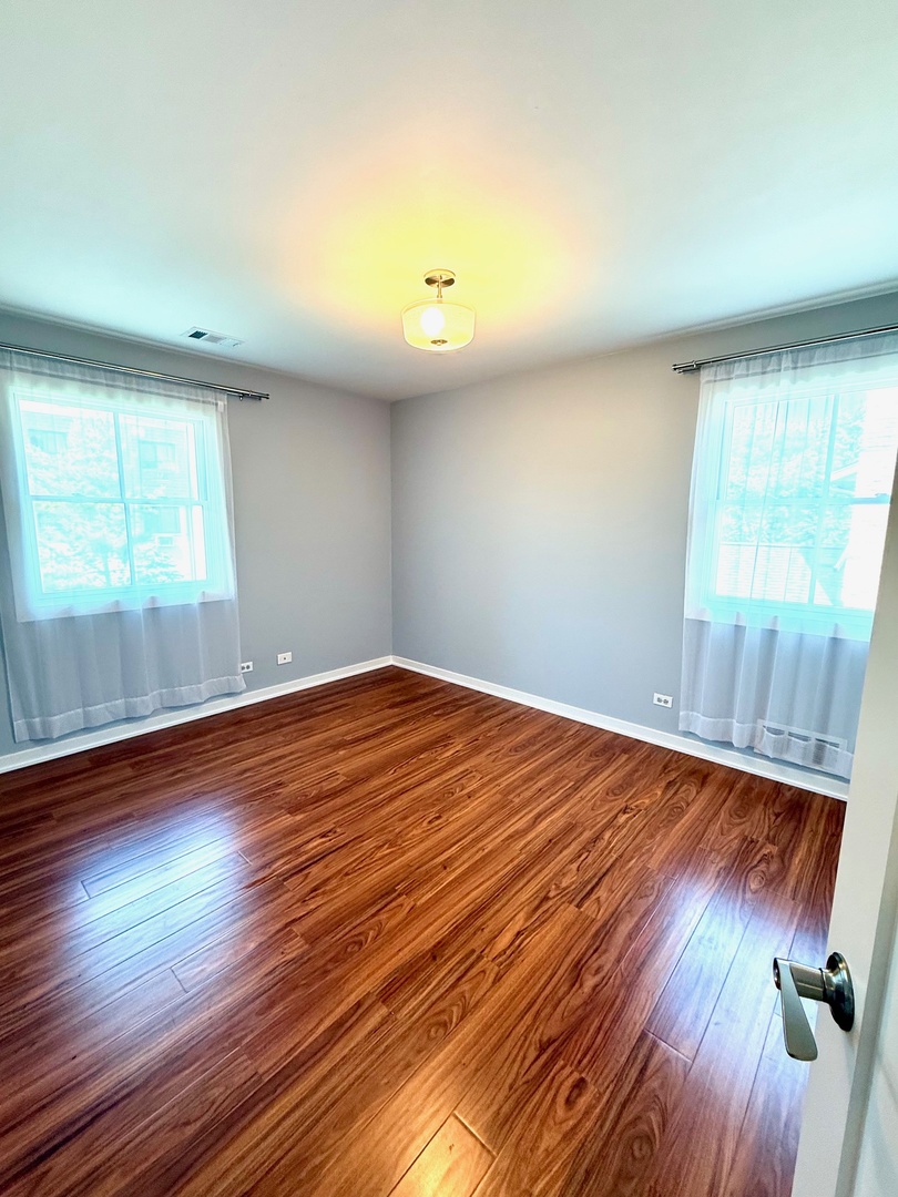 1303 Jane Avenue, Naperville, IL 60540