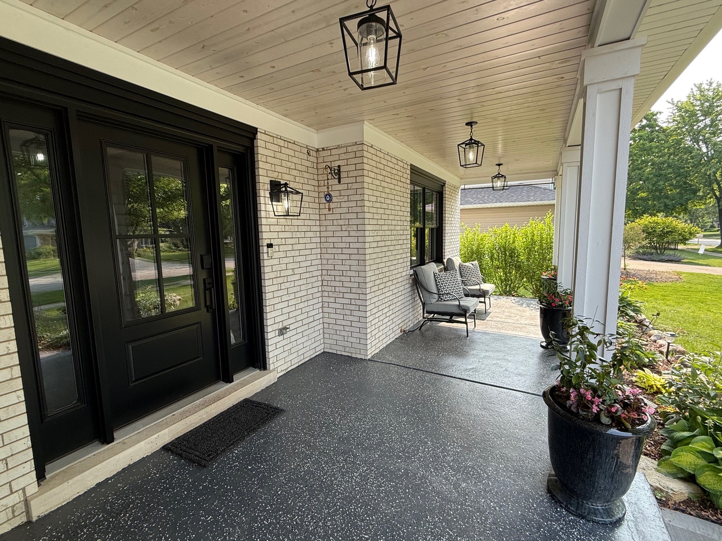 1303 Jane Avenue, Naperville, IL 60540