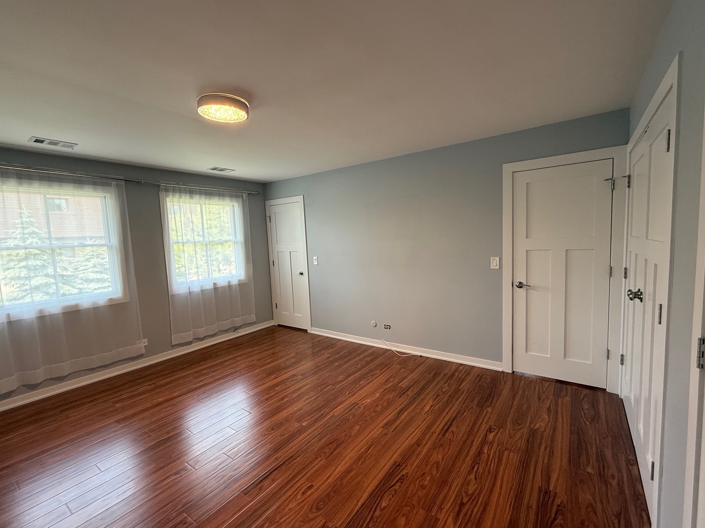 1303 Jane Avenue, Naperville, IL 60540