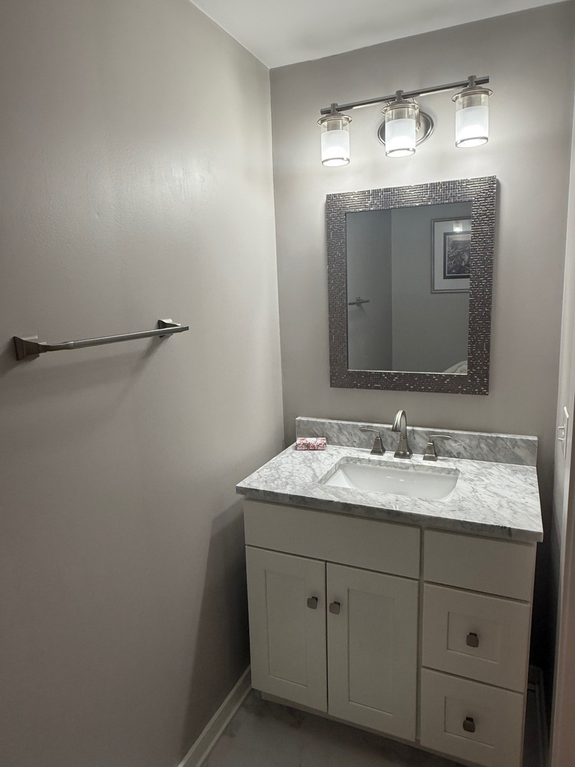 1303 Jane Avenue, Naperville, IL 60540