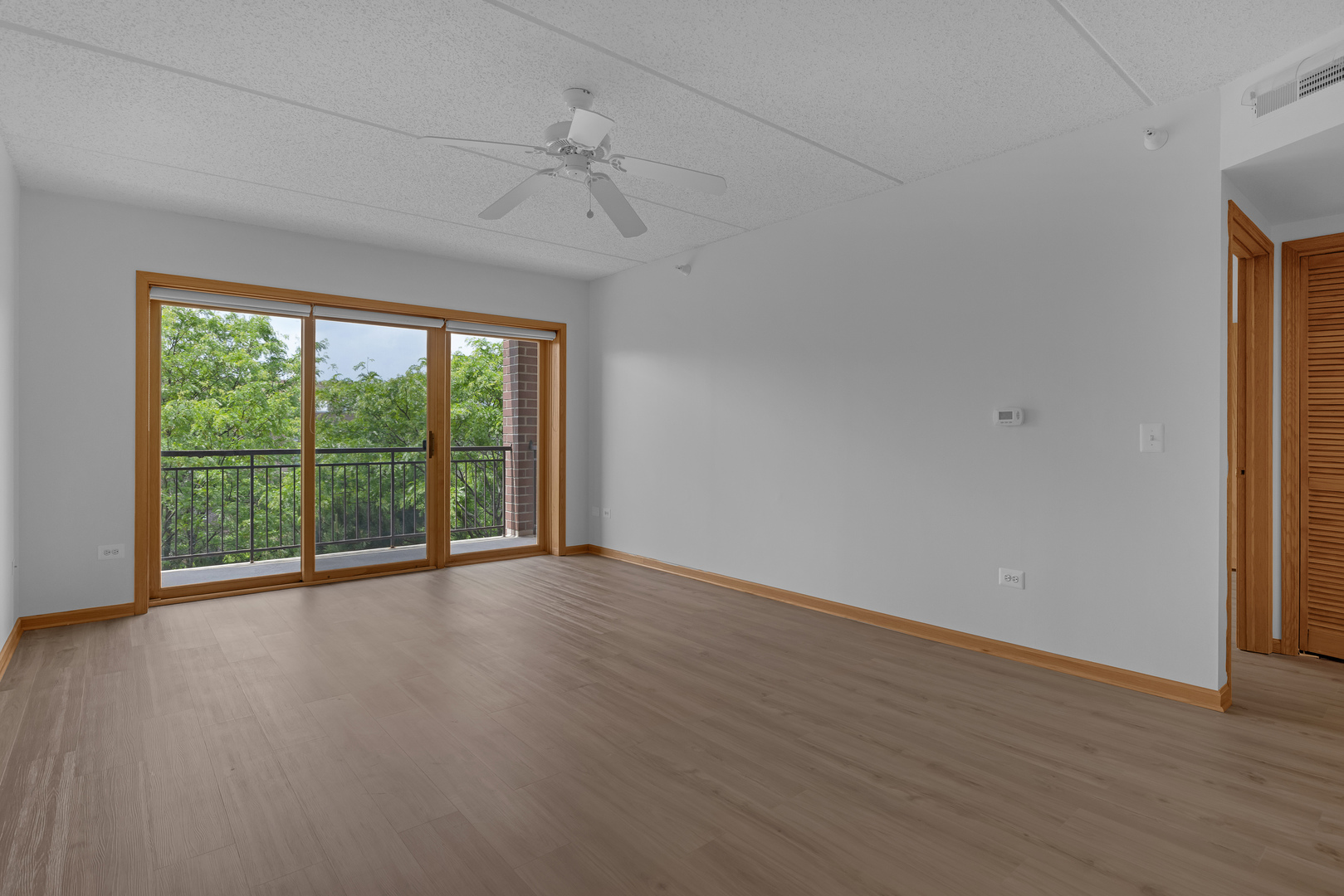 5055 W MADISON Street #511, Skokie, IL 60077