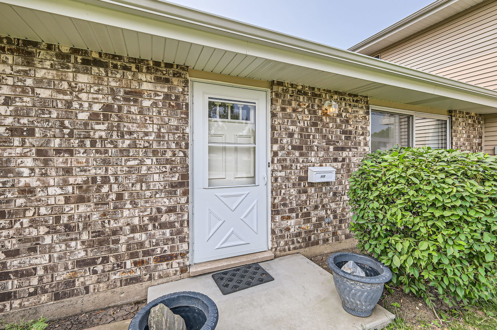 117 Cotuit Court #117, Schaumburg, IL 60193