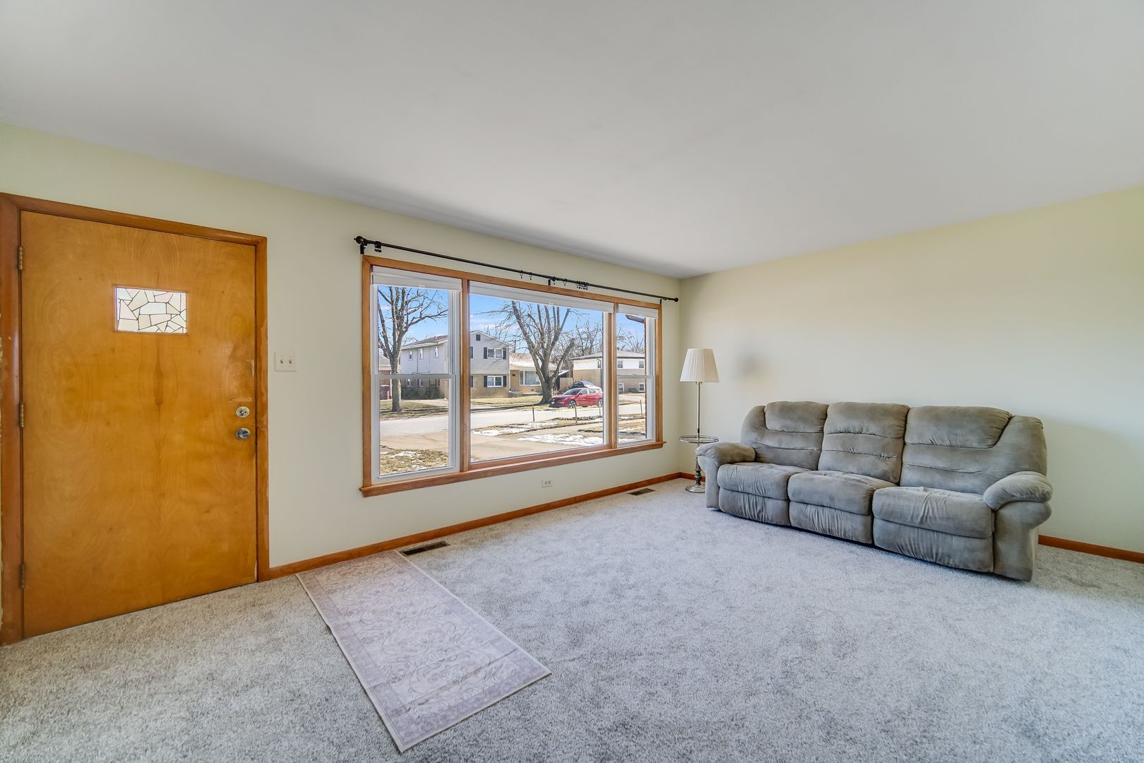 126 N Floyd Lane, Chicago Heights, IL 60411