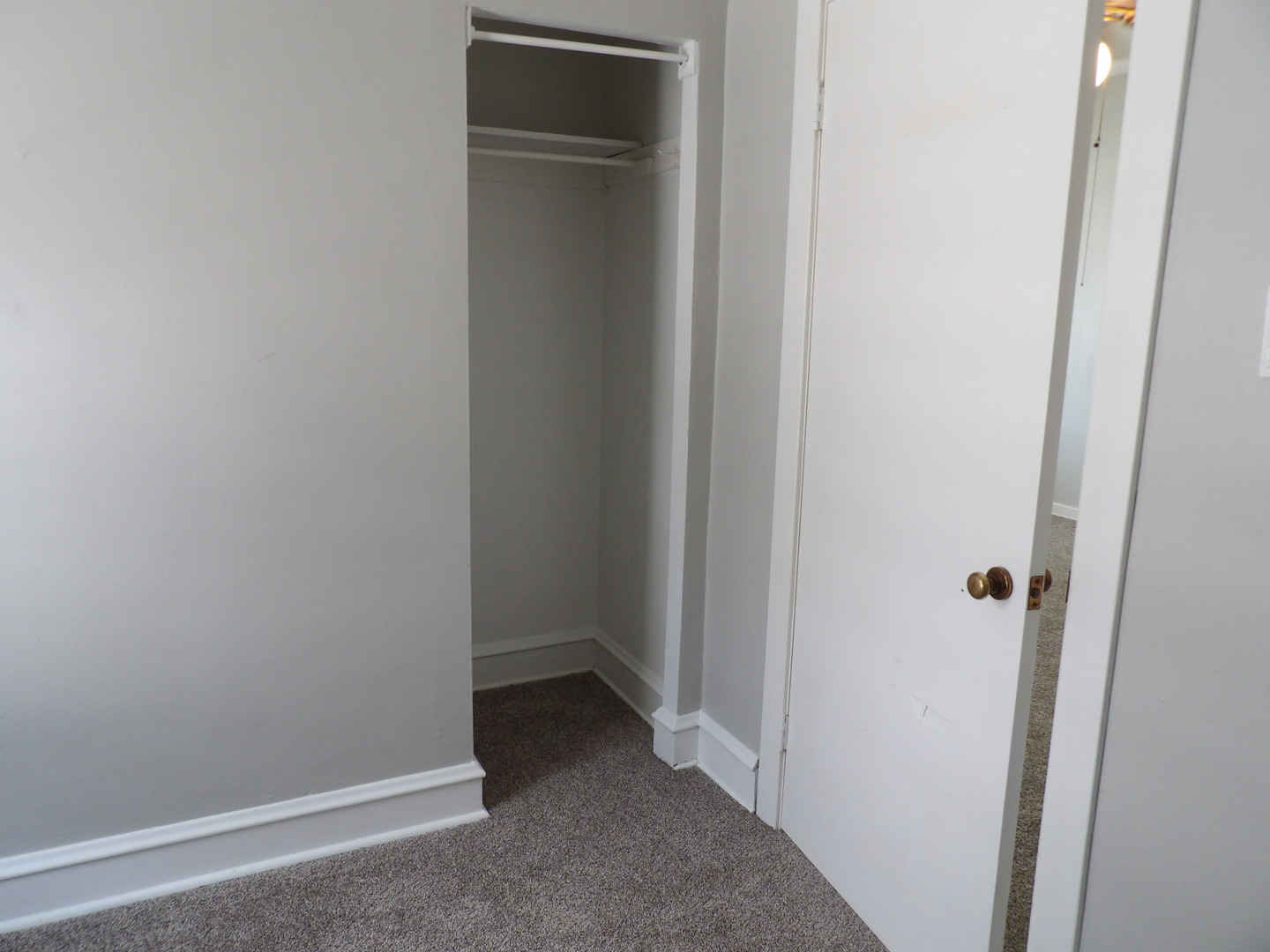 2424 Birch Avenue, Whiting, IN 46394