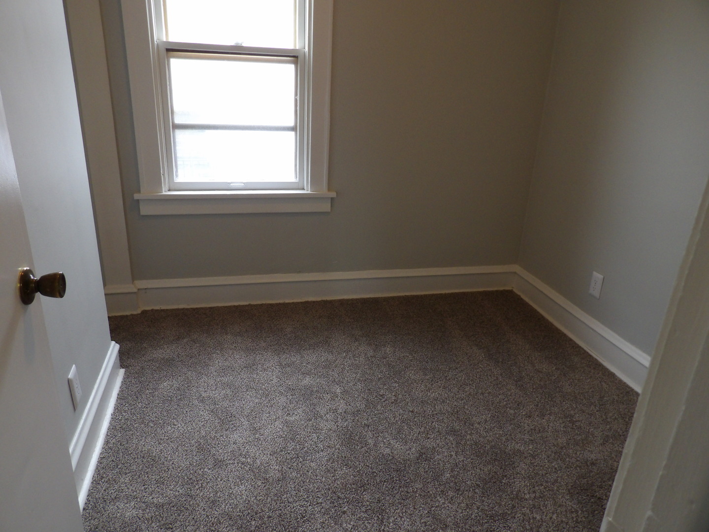 2424 Birch Avenue, Whiting, IN 46394