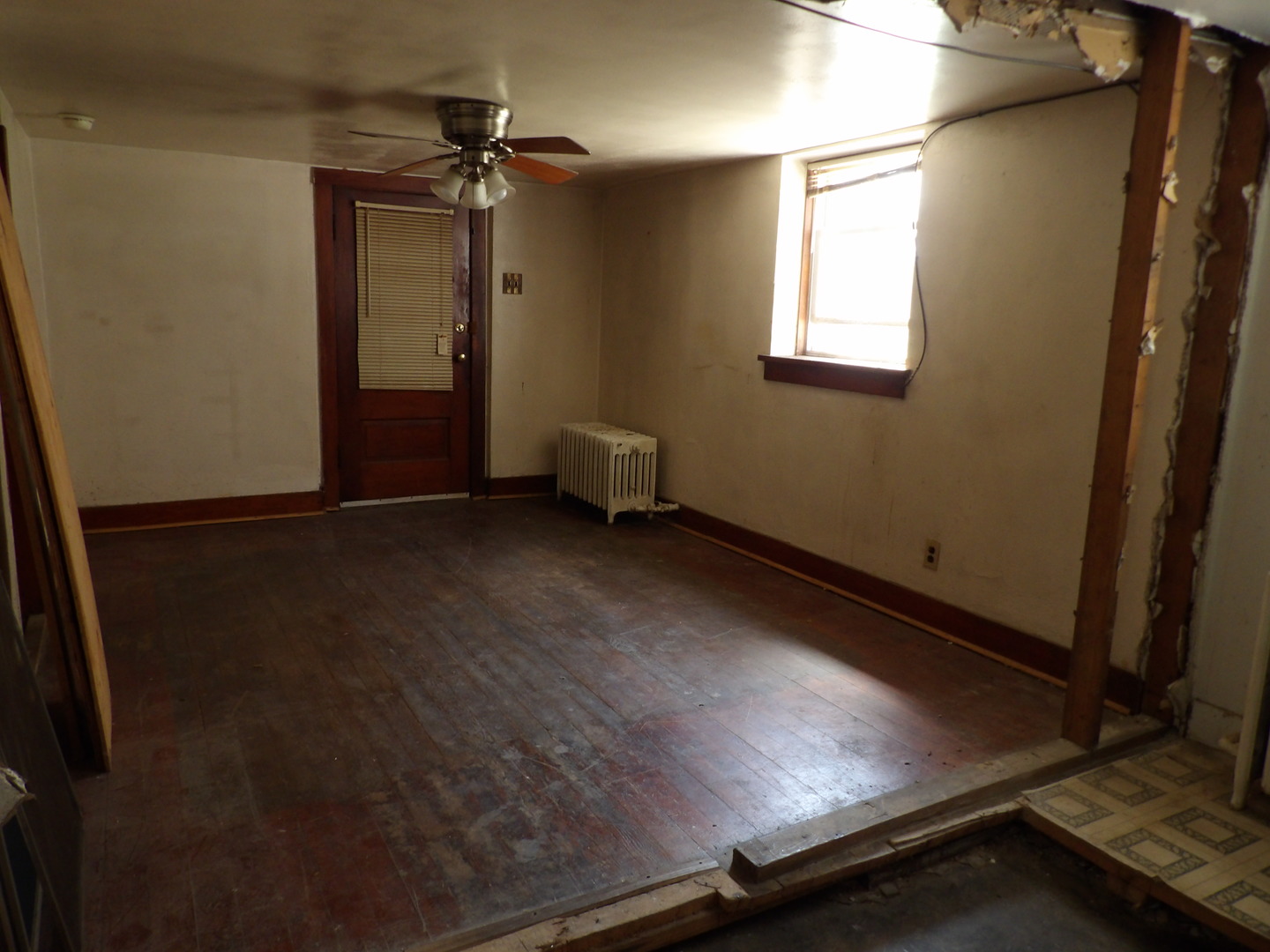 2424 Birch Avenue, Whiting, IN 46394