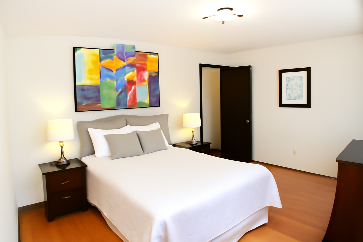 44 Kingston Drive, Oak Brook, IL 60523