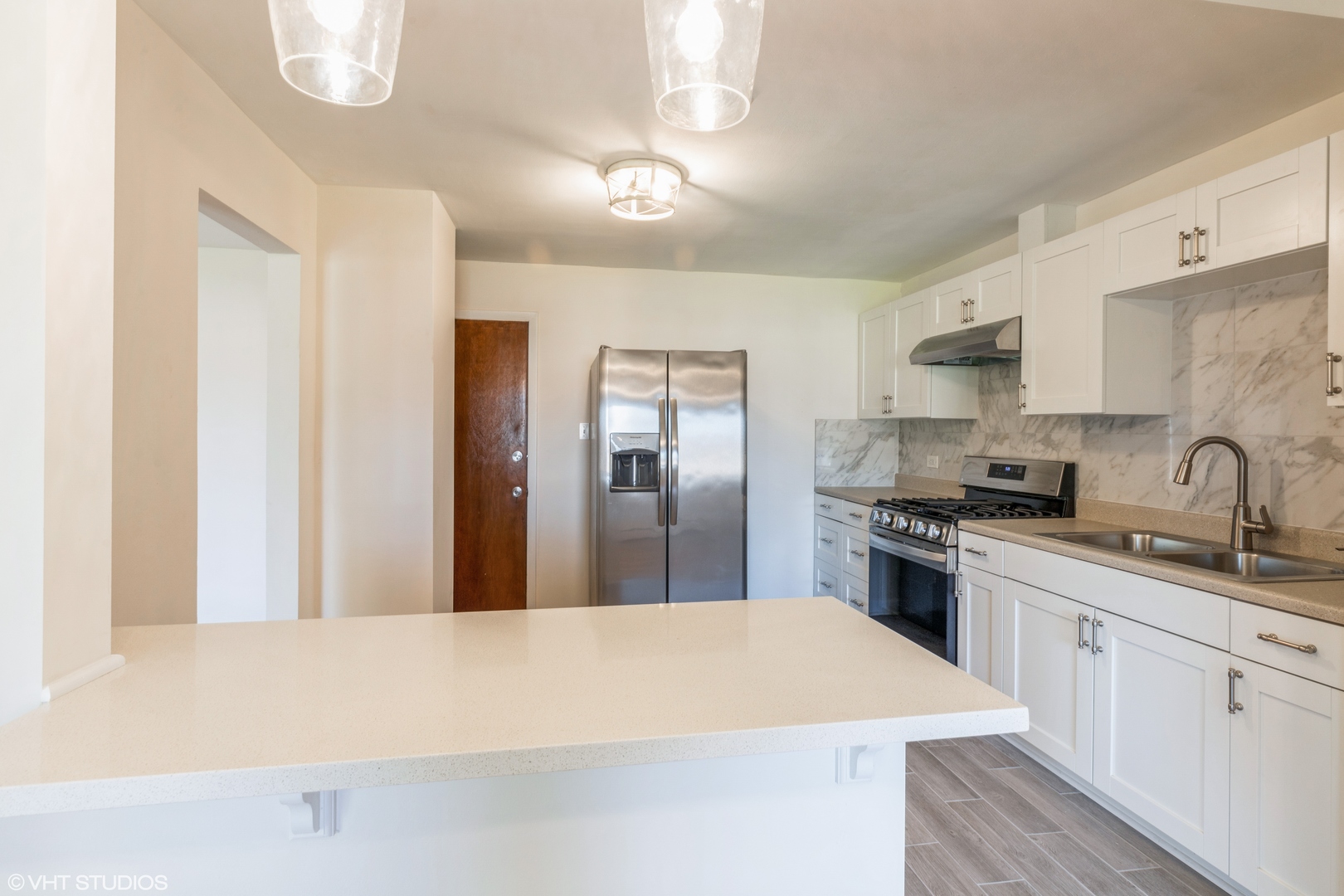 8868 Kenneth Drive #2F, Des Plaines, IL 60016