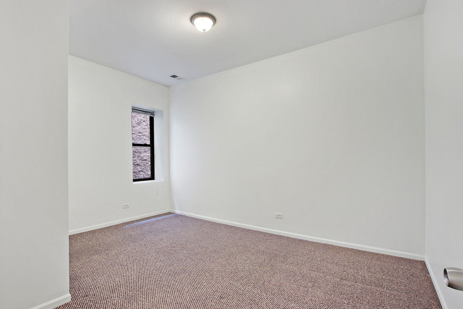 4527 S Saint Lawrence Avenue #2, Chicago, IL 60653