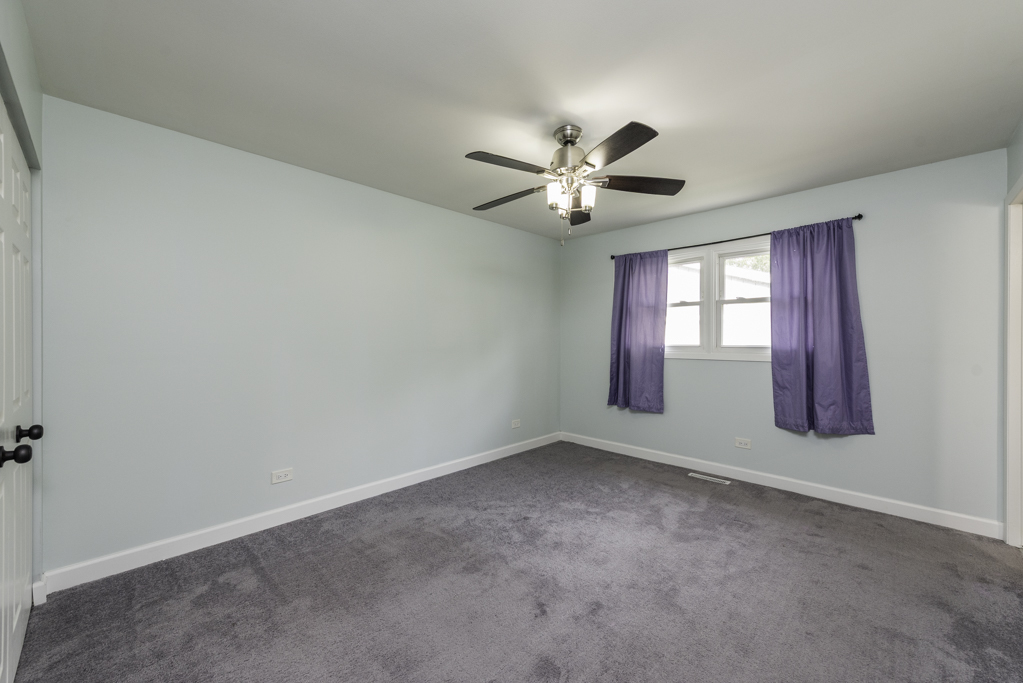 907 Lorelei Drive, Zion, IL 60099