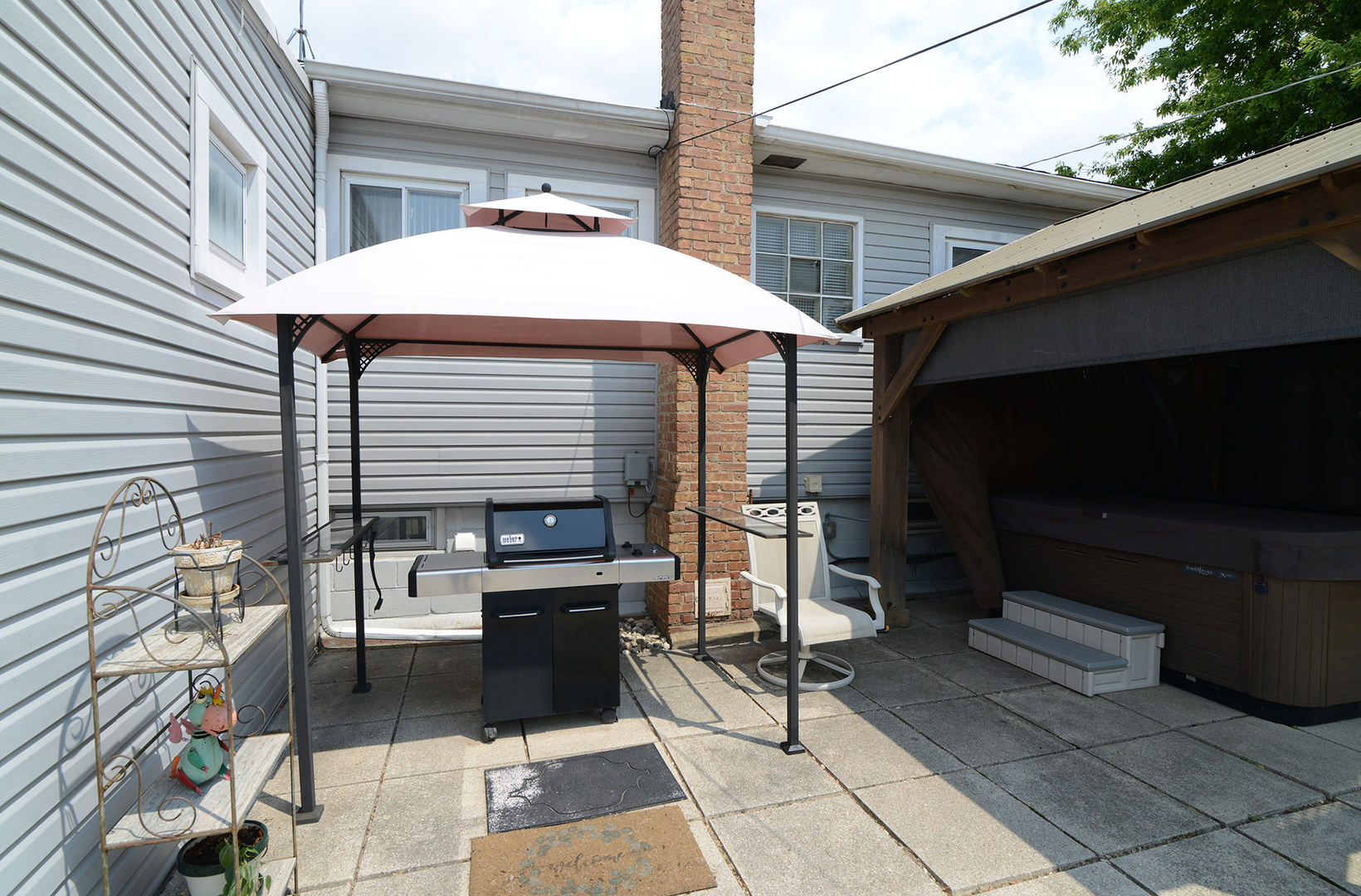 130 N Mason Street, Bensenville, IL 60106