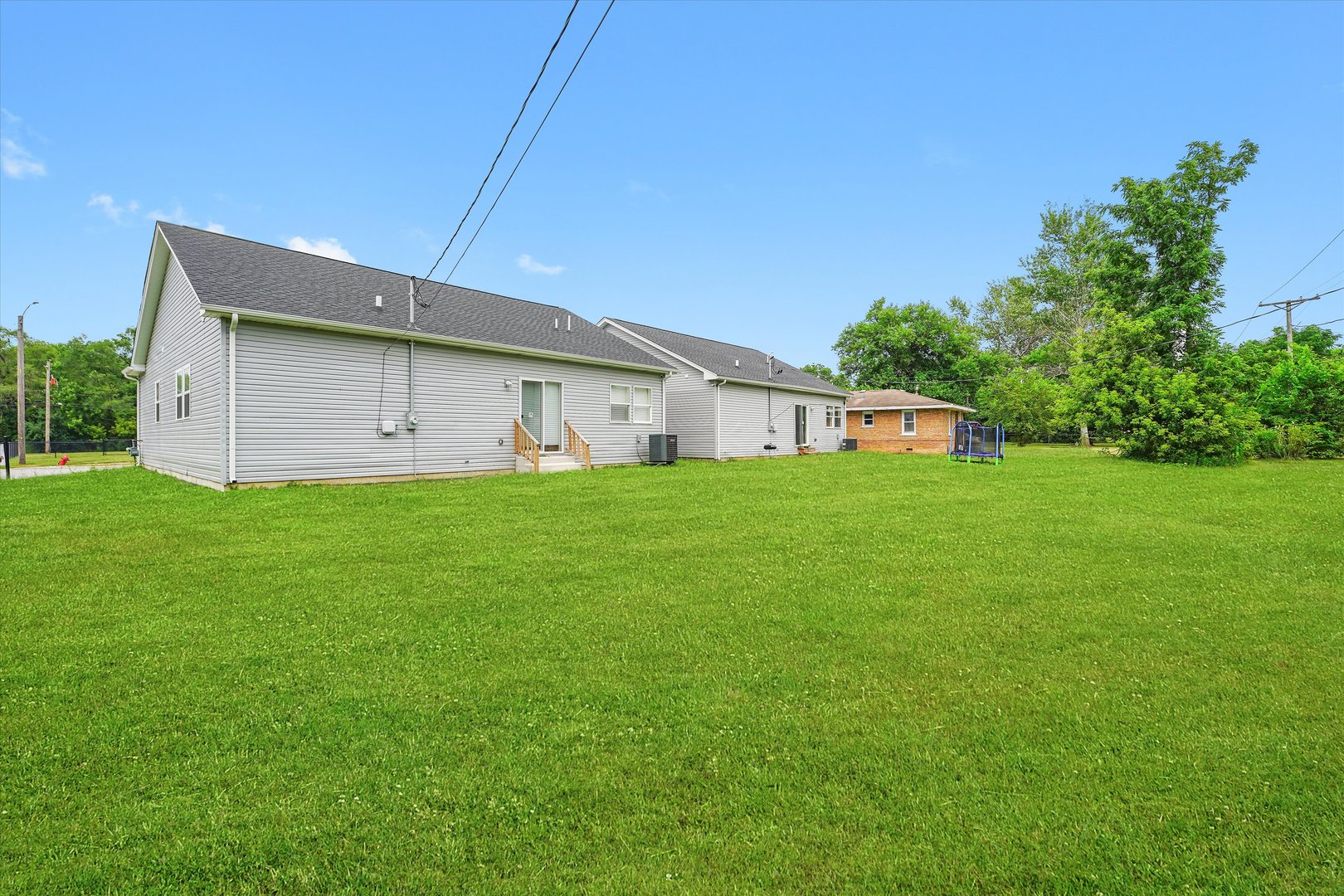 3741 W 139th Street, Robbins, IL 60472