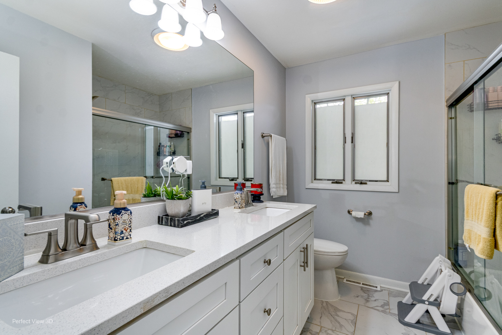 517 Appletree Lane, Deerfield, IL 60015