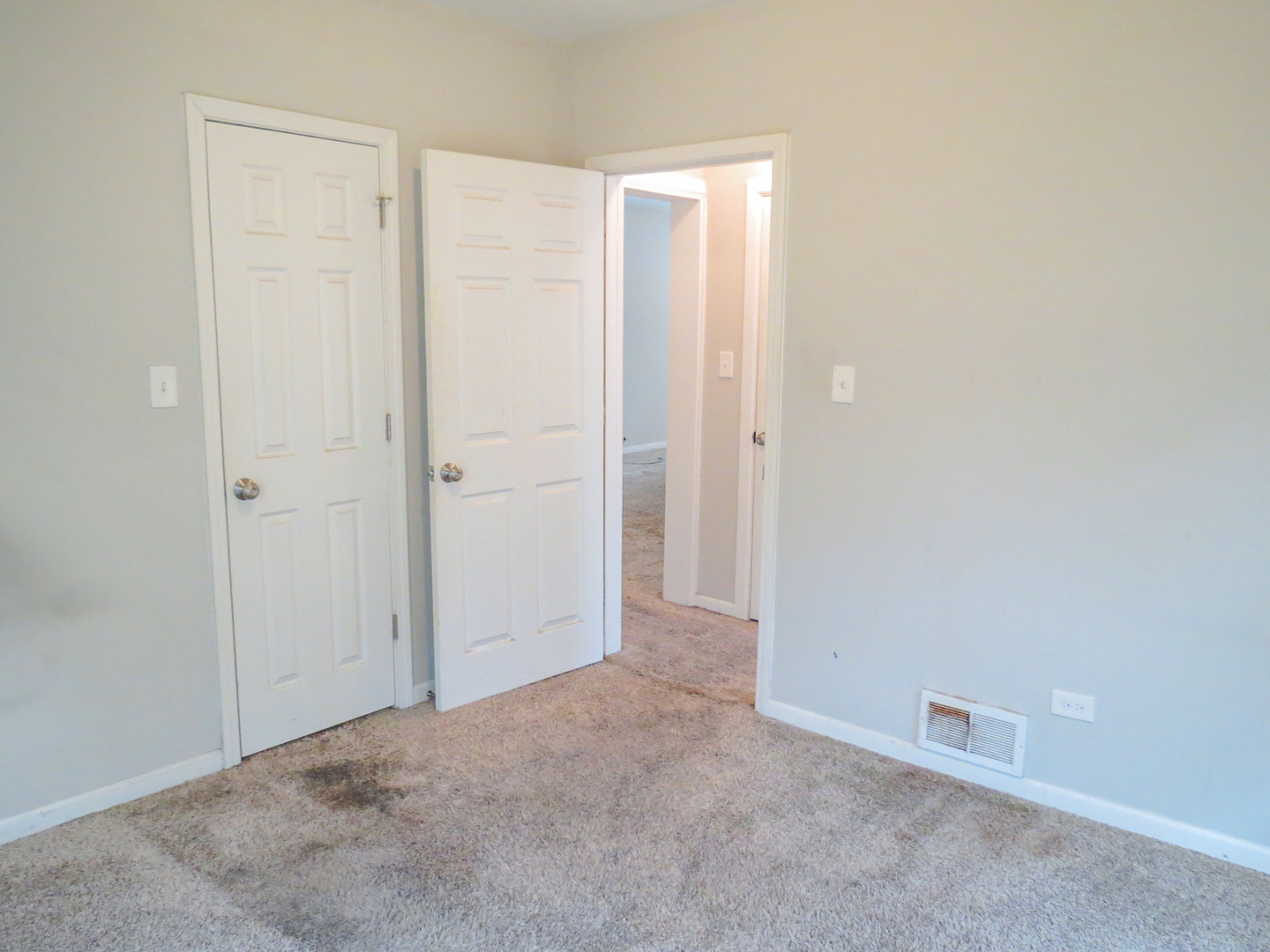 4167 Eberly Avenue, Brookfield, IL 60513