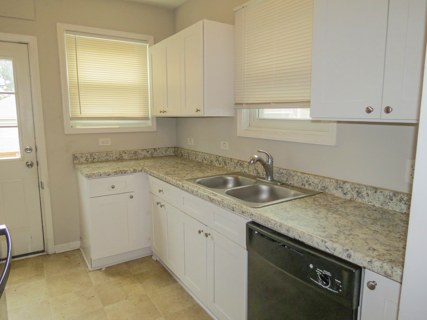 4167 Eberly Avenue, Brookfield, IL 60513