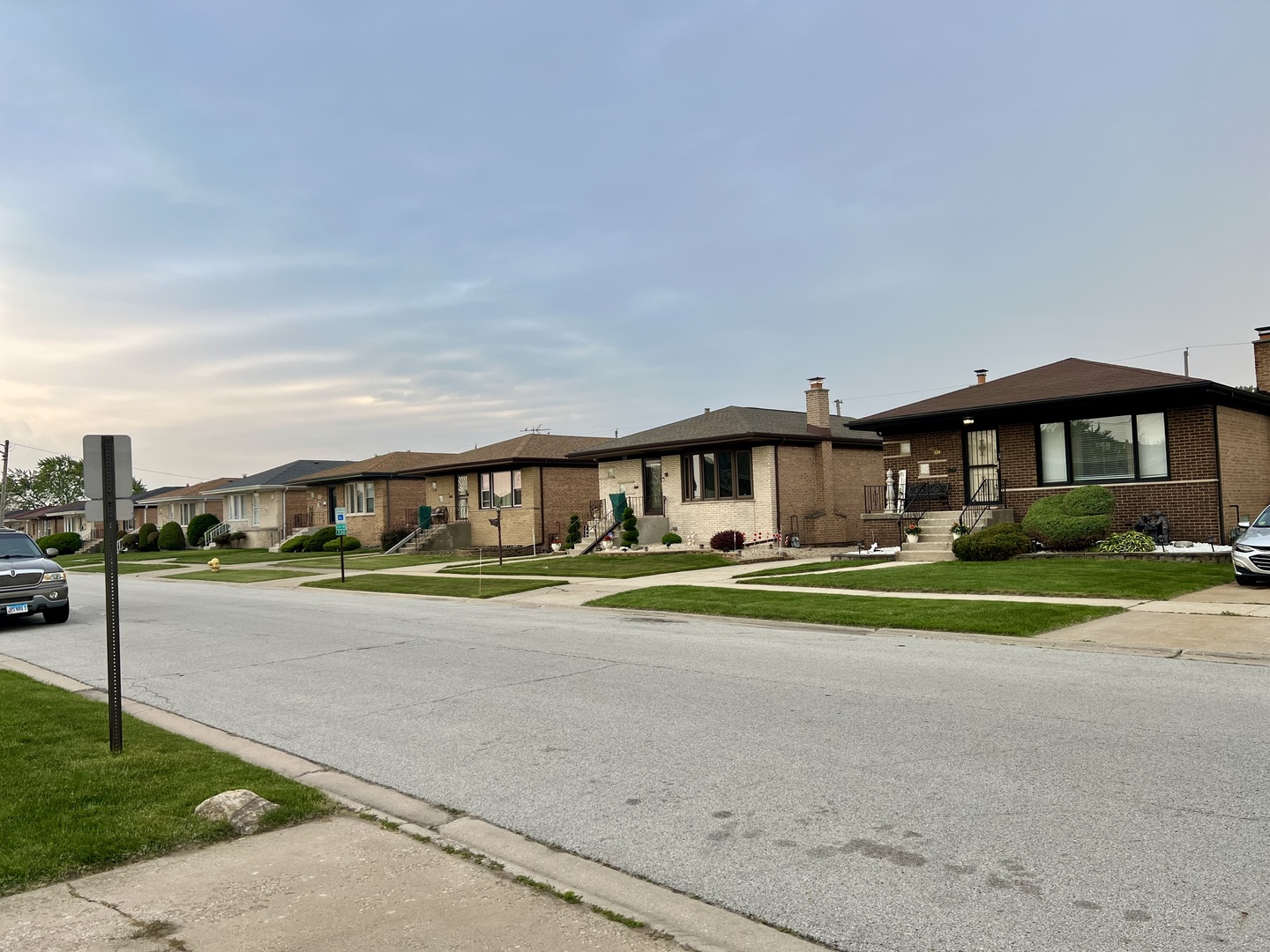 327 Marquette Avenue, Calumet City, IL 60409