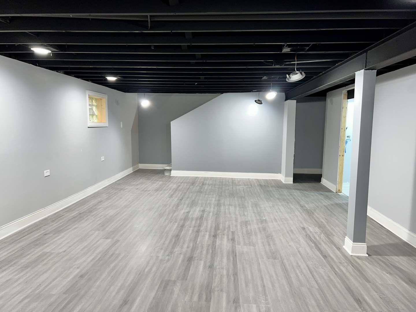 327 Marquette Avenue, Calumet City, IL 60409