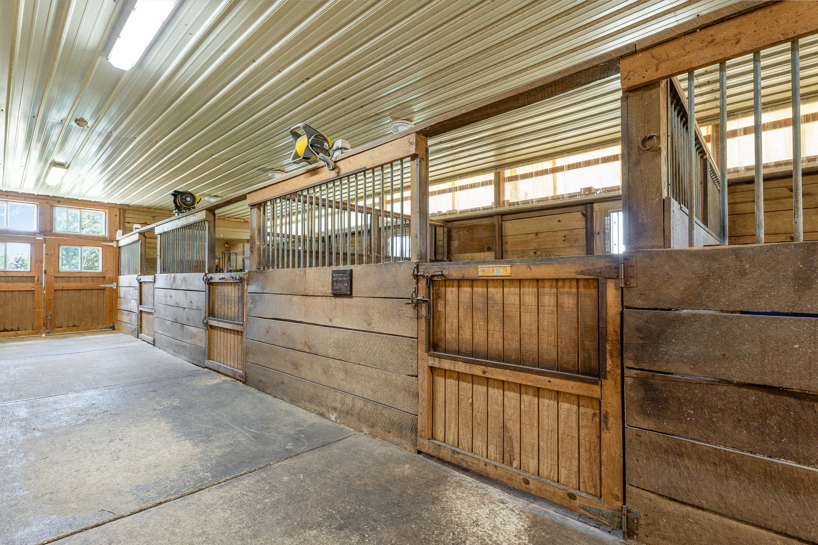 5284 Harvey Road, Caledonia, IL 61011