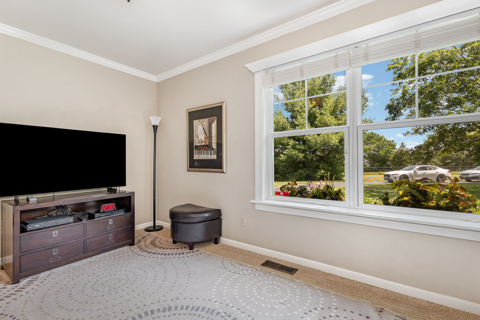 5284 Harvey Road, Caledonia, IL 61011