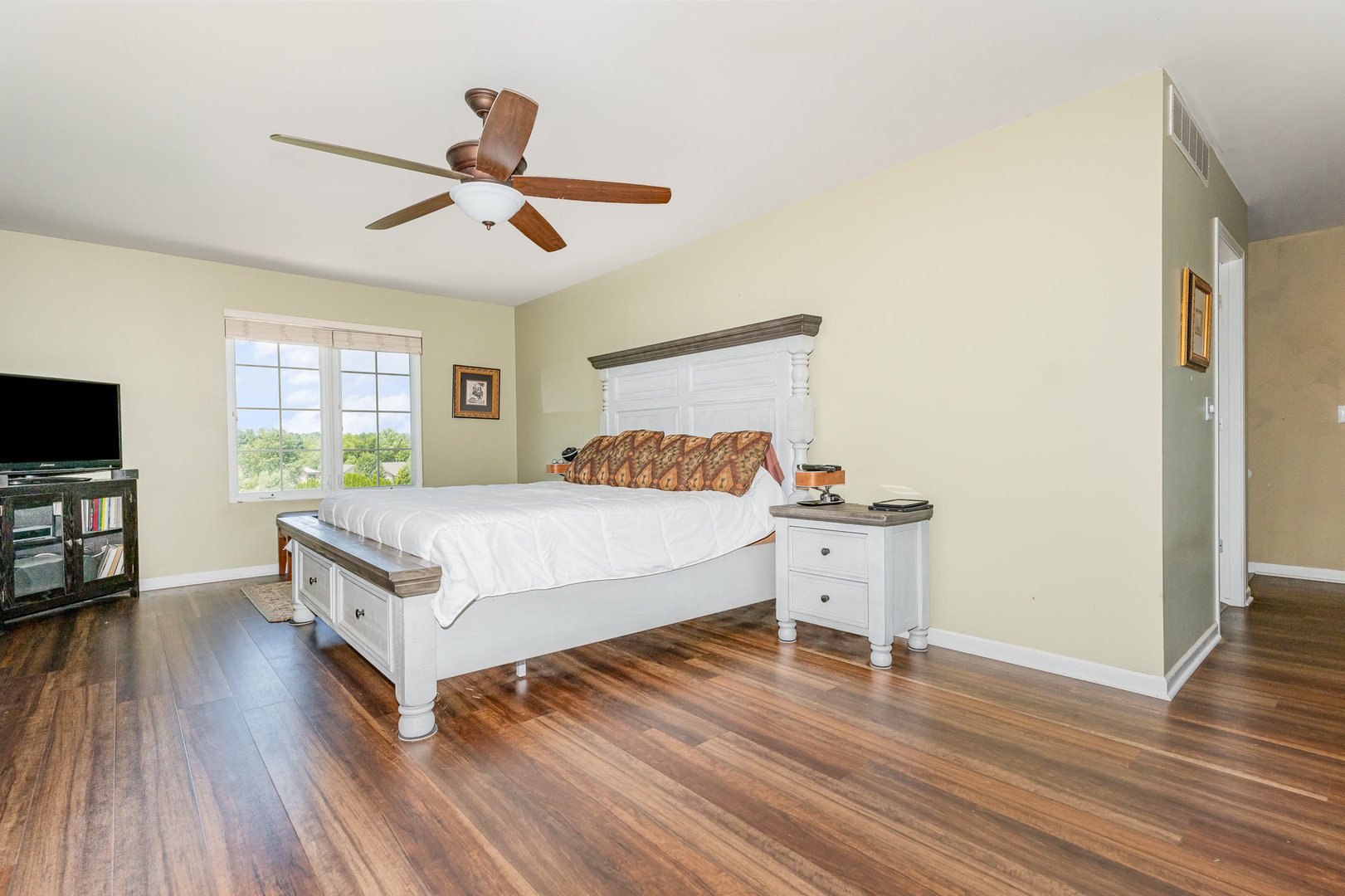 5284 Harvey Road, Caledonia, IL 61011