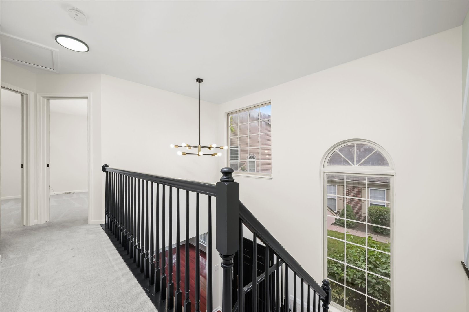 881 Dandridge Court, Elgin, IL 60120