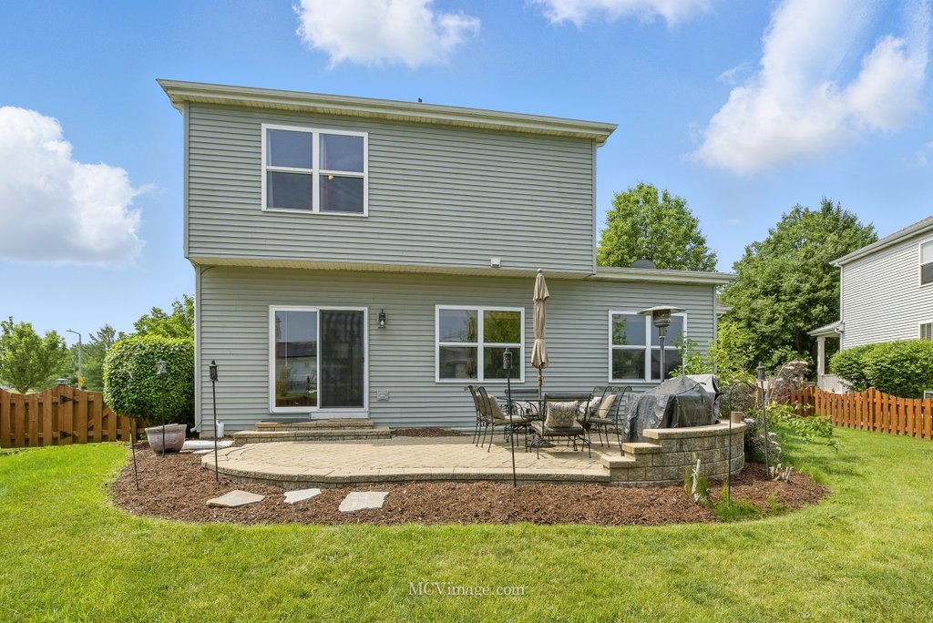 1858 Westridge Place, Aurora, IL 60504