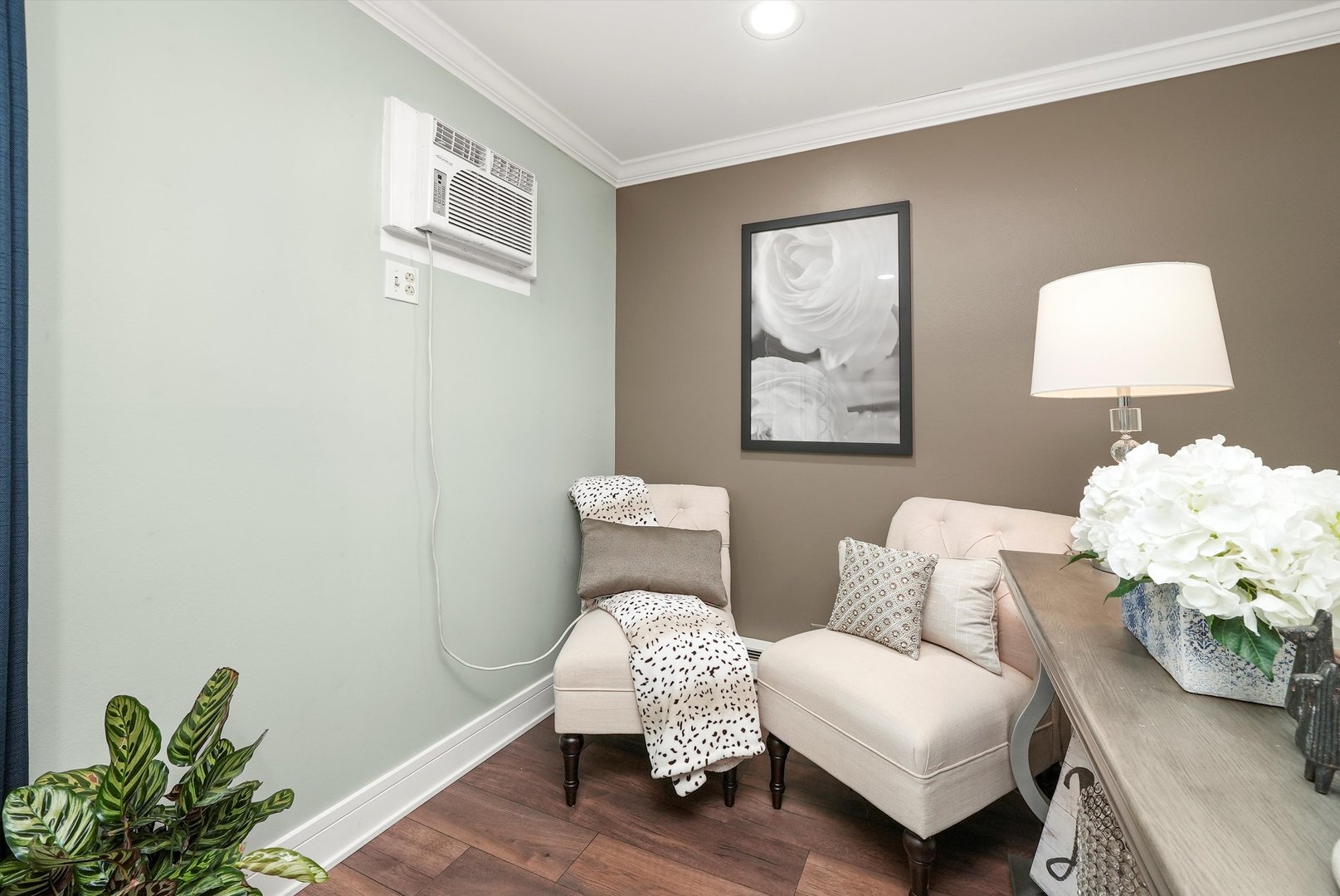4113 W 97th Place #104, Oak Lawn, IL 60453