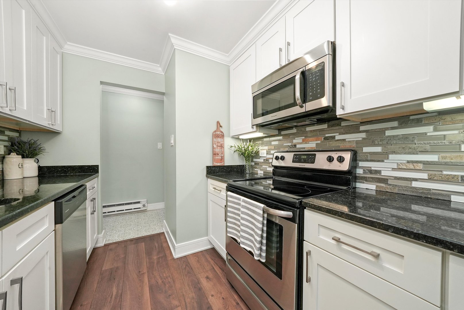 4113 W 97th Place #104, Oak Lawn, IL 60453