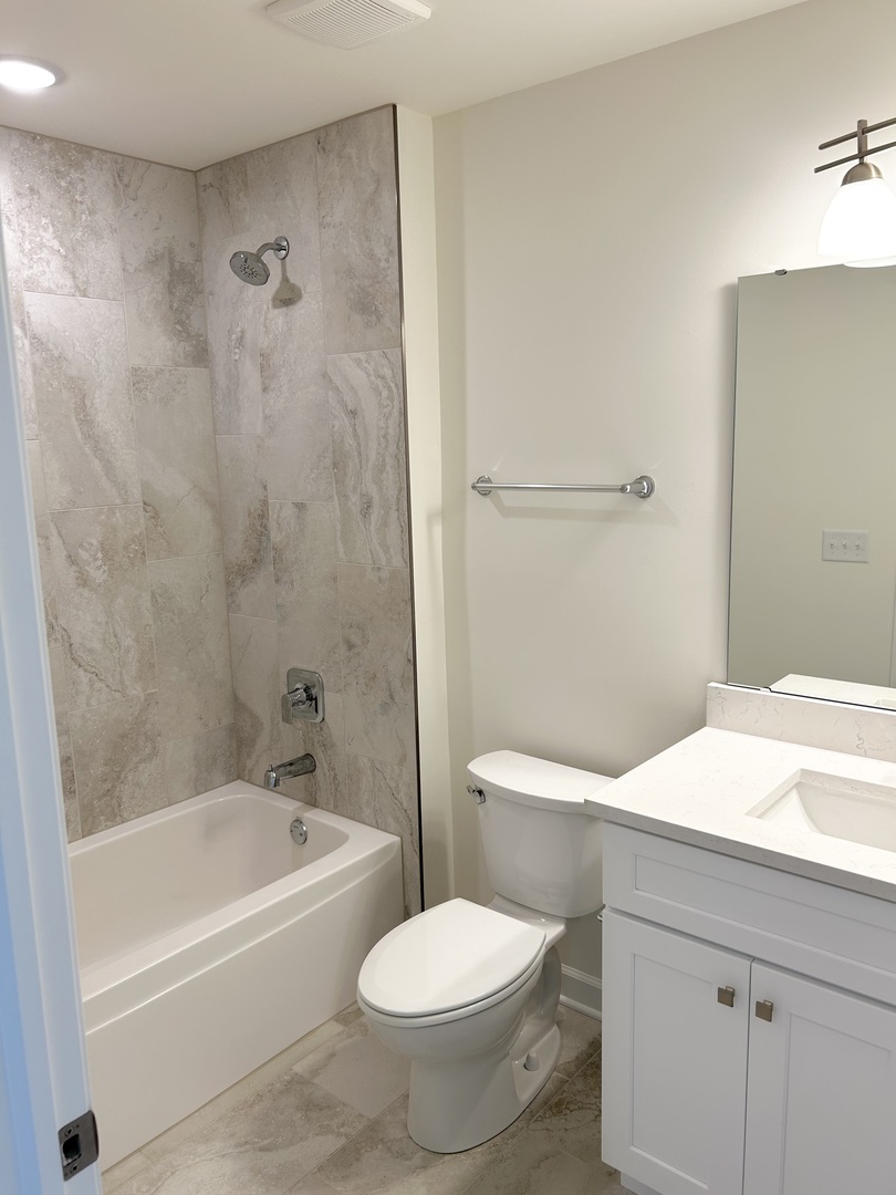 5400 135th Street #5404, Crestwood, IL 60418