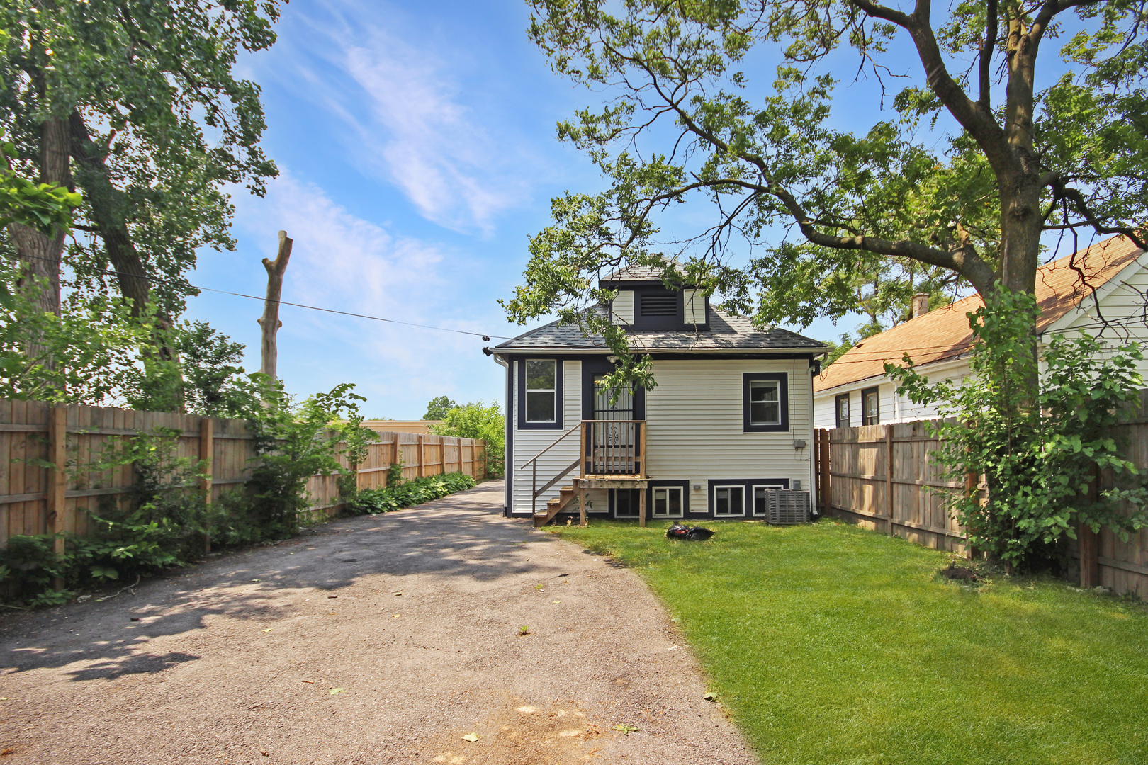 14807 Paulina Street, Harvey, IL 60426