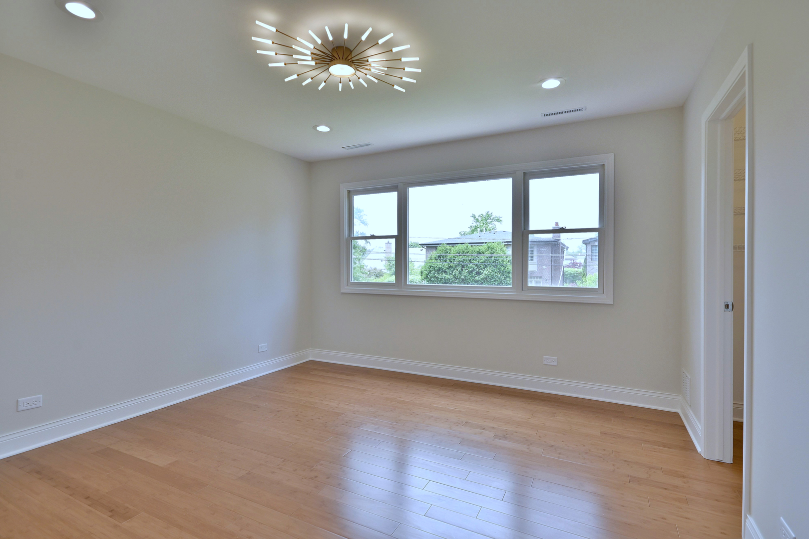 8318 Kilbourn Avenue, Skokie, IL 60076