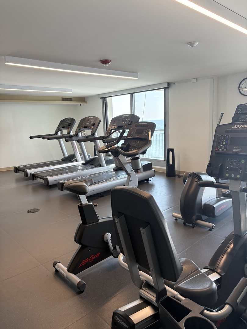 6007 N Sheridan Road #24H, Chicago, IL 60660