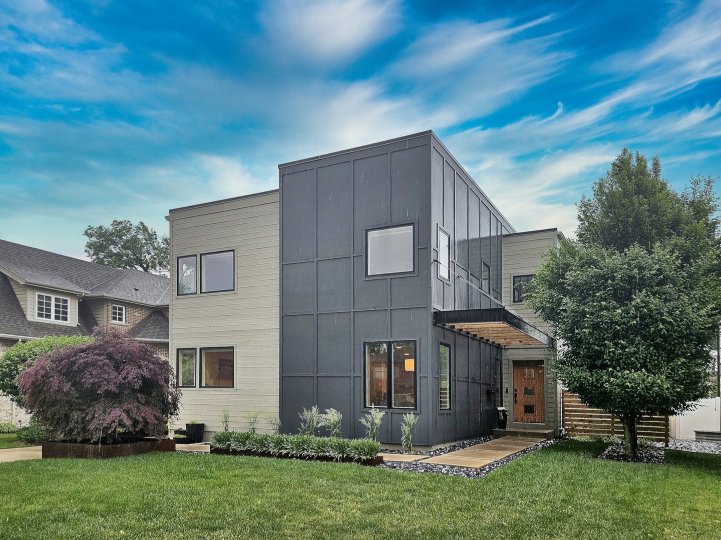 717 S Washington Street, Elmhurst, IL 60126