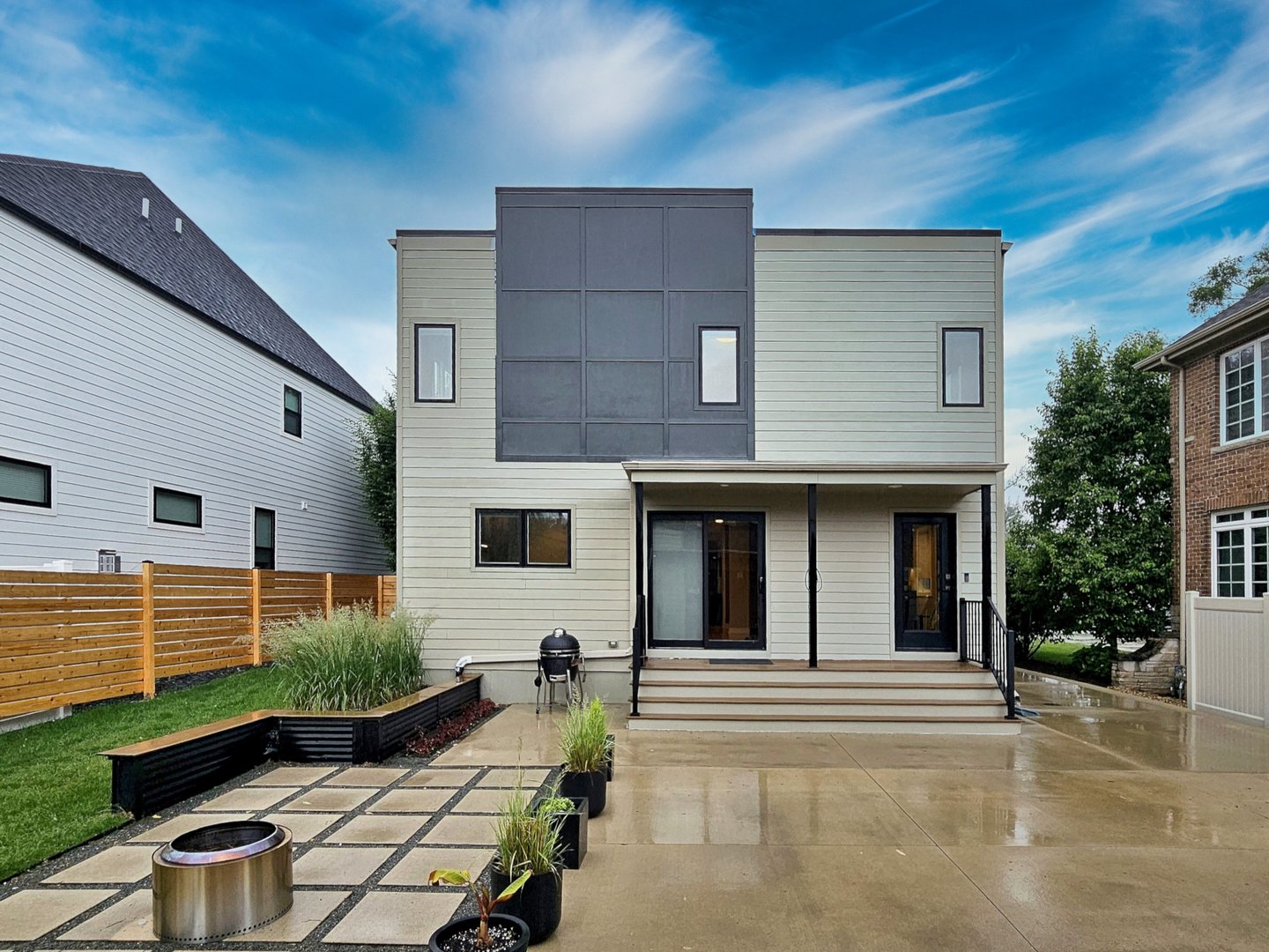 717 S Washington Street, Elmhurst, IL 60126