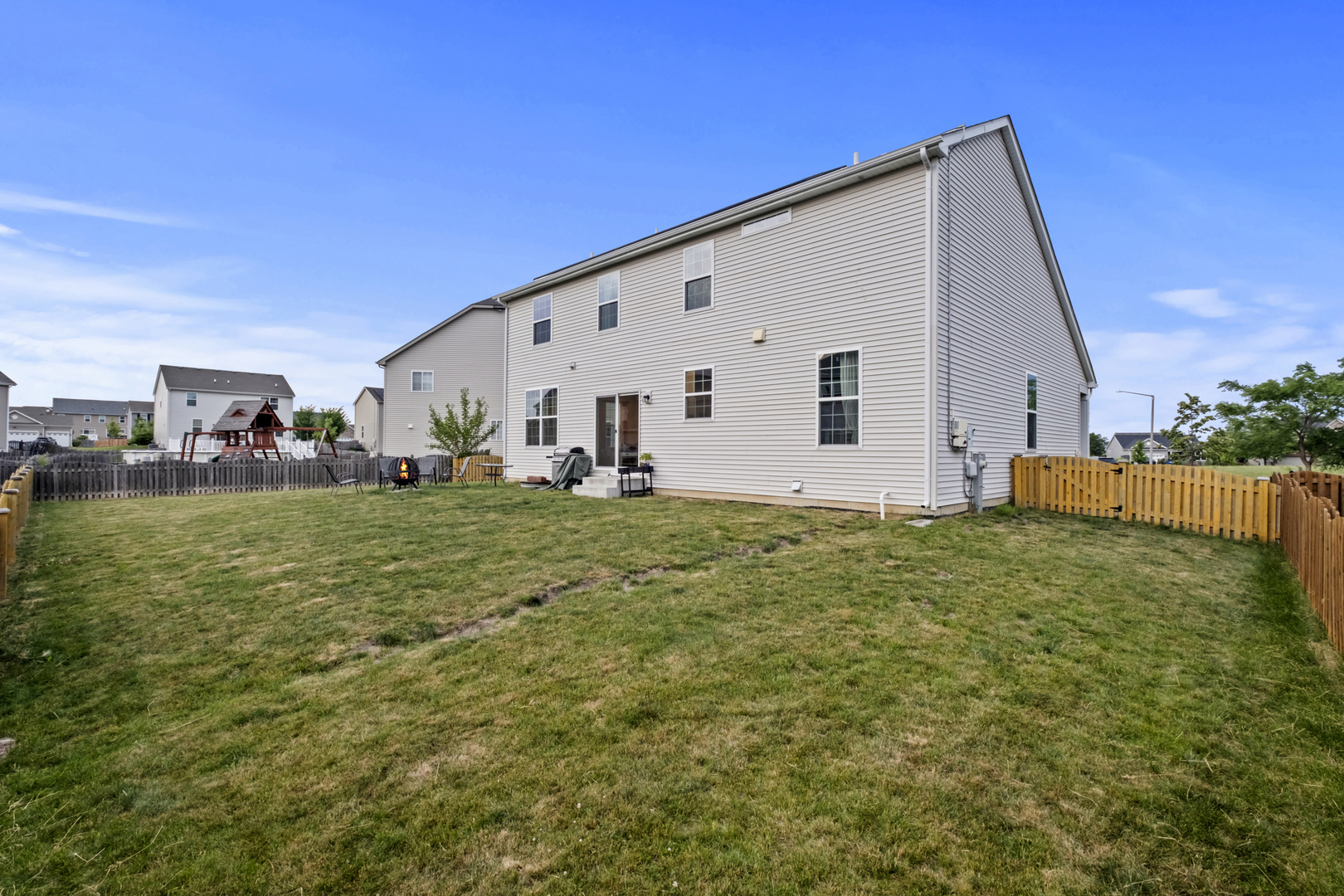 1307 Sage Circle, Joliet, IL 60431