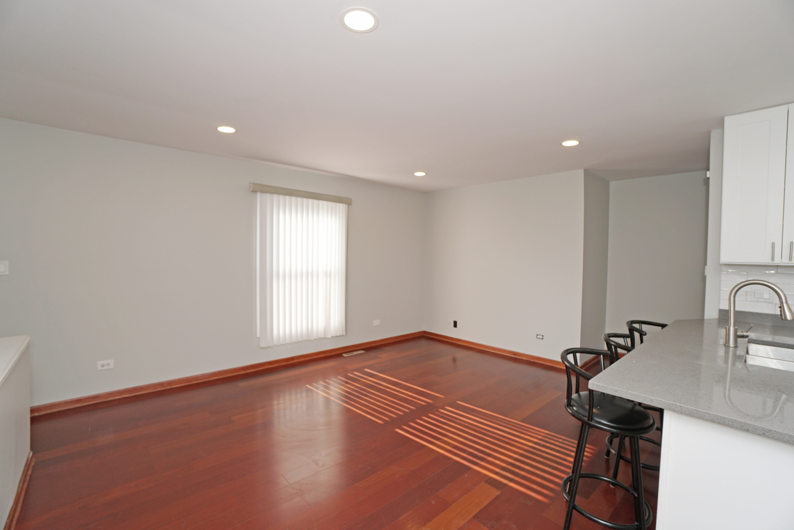1164 Inverrary Lane, Deerfield, IL 60015