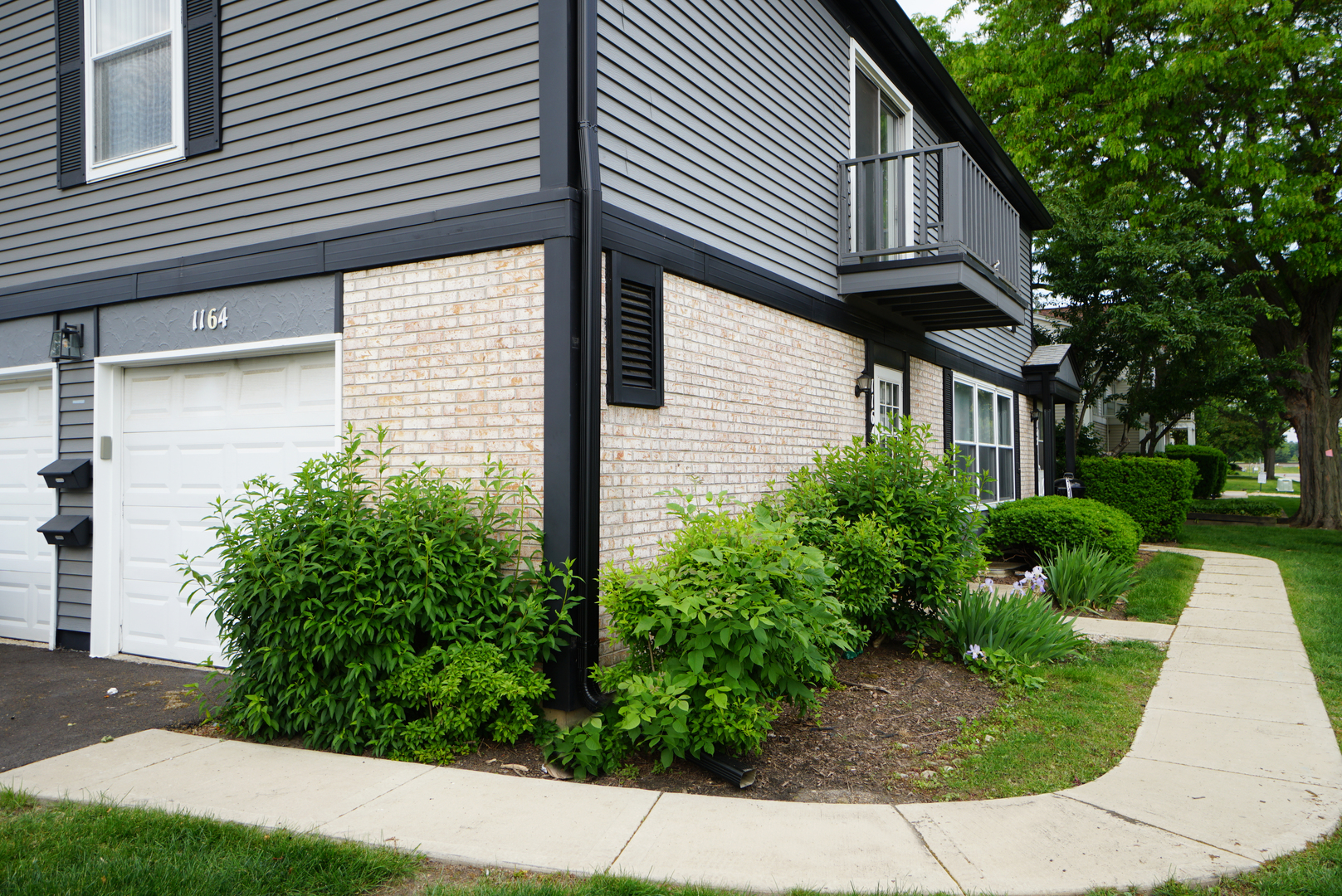 1164 Inverrary Lane, Deerfield, IL 60015