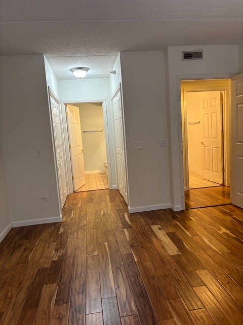 1 S Lincoln Avenue #213, Lombard, IL 60148