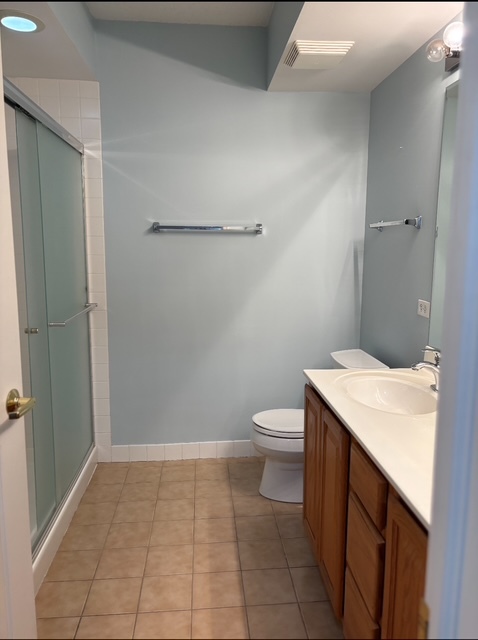 1 S Lincoln Avenue #213, Lombard, IL 60148