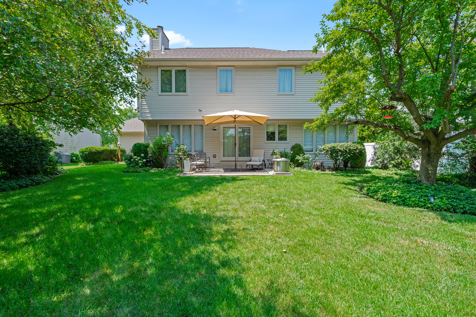 856 Fieldcrest Drive, Bolingbrook, IL 60490