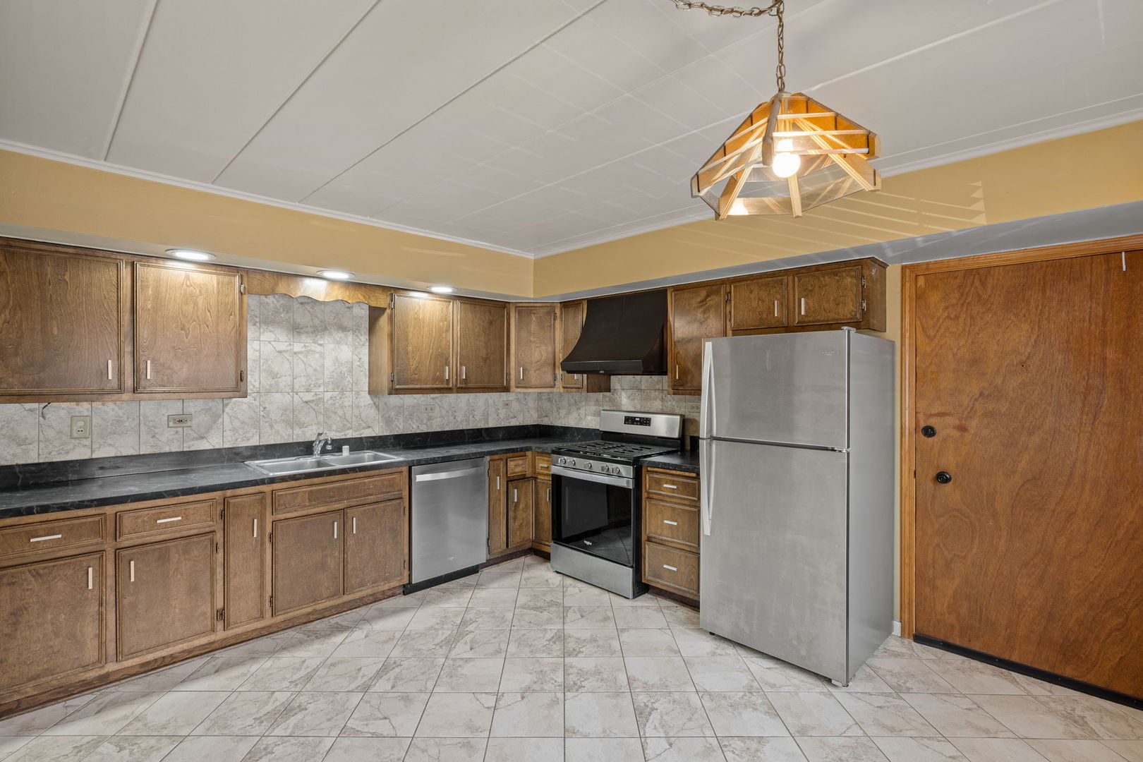 1039 N Harlem Avenue #1SC, Oak Park, IL 60302