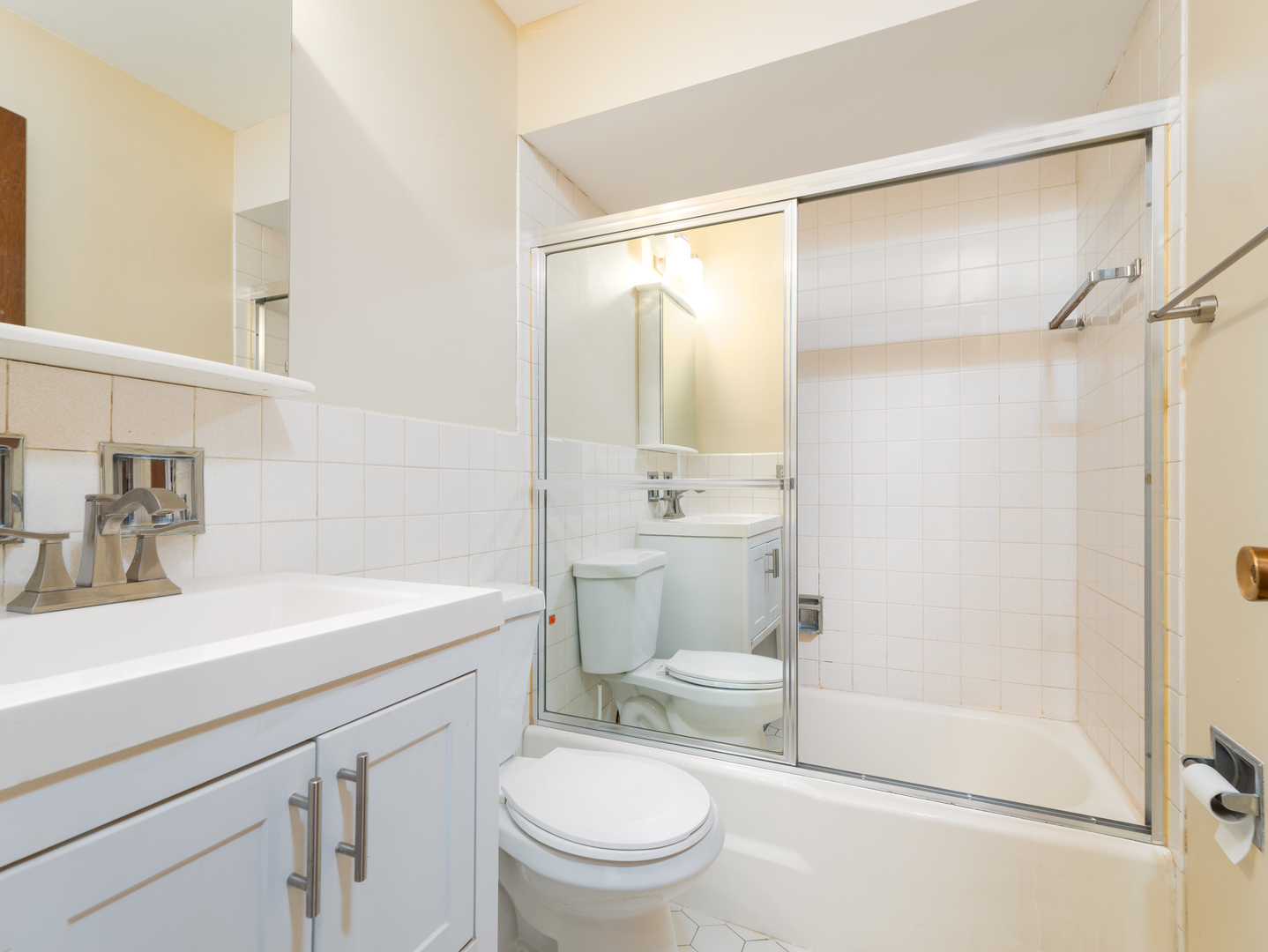 5506 Lincoln Avenue #512, Morton Grove, IL 60053