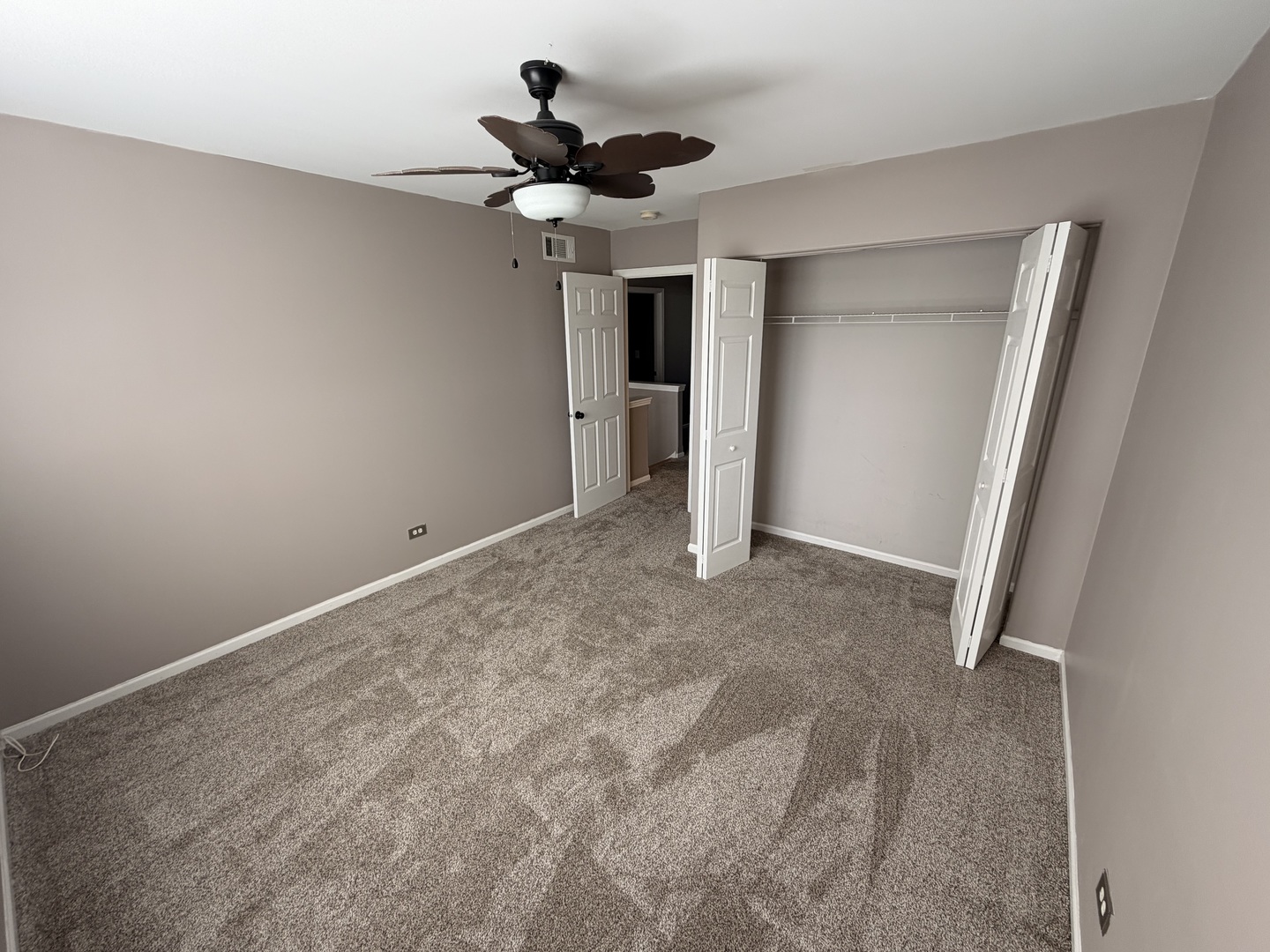 20 Lily Court, Bolingbrook, IL 60440